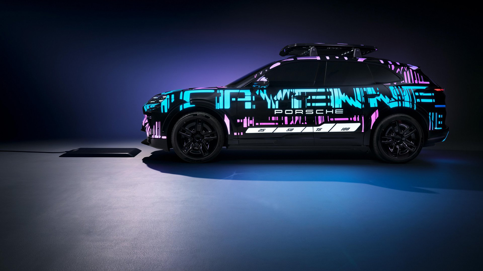 Η ηλεκτρική Porsche Cayenne θα φορτίζει ασύρματα! 